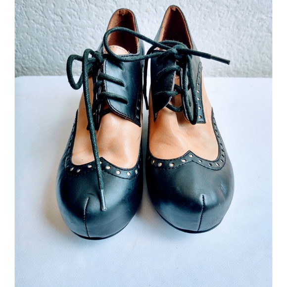 Jeffrey Campbell Oxford Wedge Heel Size 6 - Picture 2 of 7